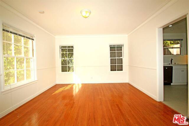 Photo - 836 Westholme Ave