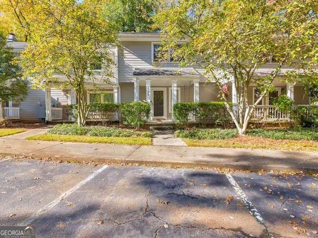 Building Photo - 2790 Farmstead Rd