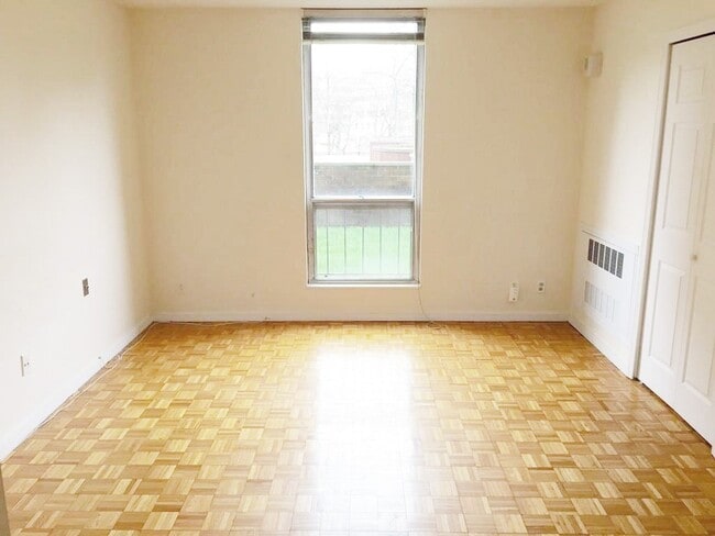 Photo - 33 Pond Ave Unit 218