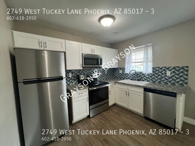 Photo - 2749 W Tuckey Ln Unidad 3