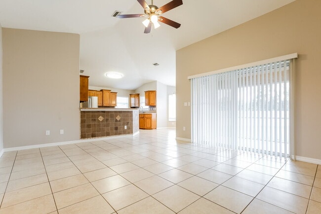 Photo - 4995 Hurley Ave