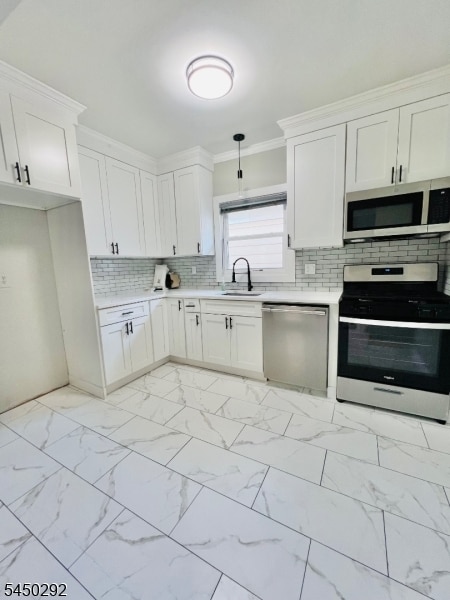 Photo - 426 Miltonia St