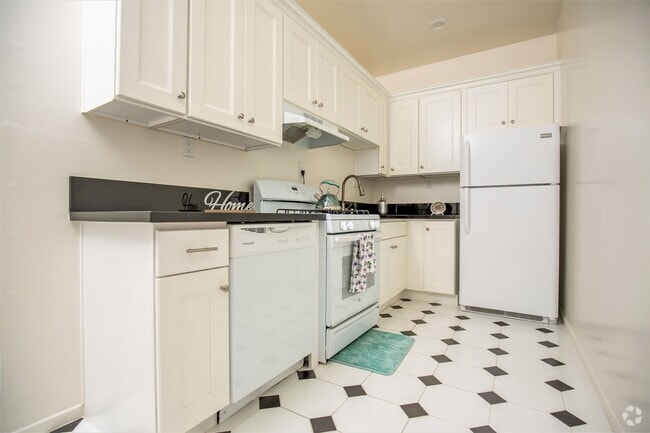 Building Photo - Don Carlos Apartments