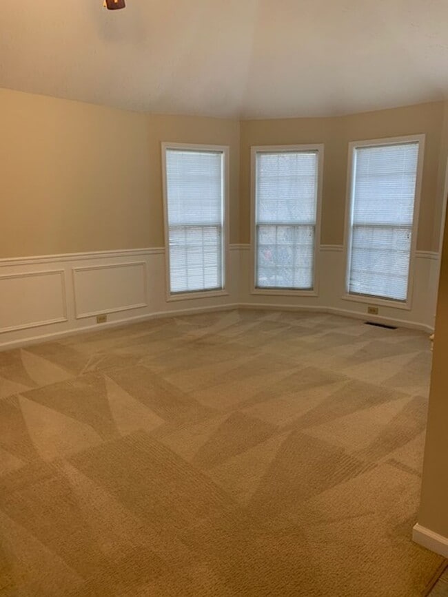 Photo - Chilesburg home with full unfinished basement  260206