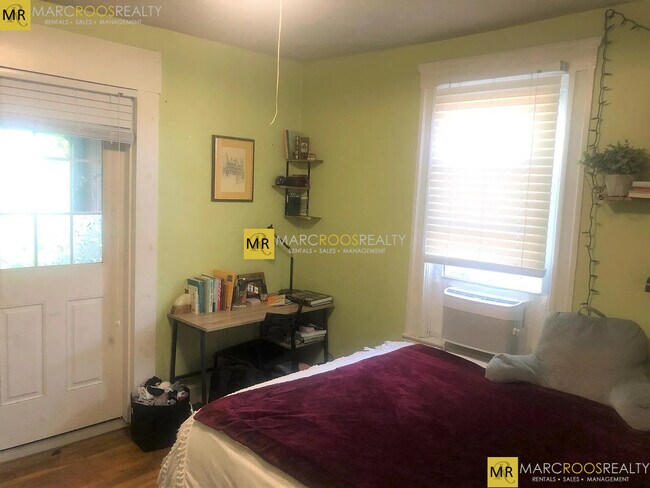 Photo - 224 Summer St Unidad 3R