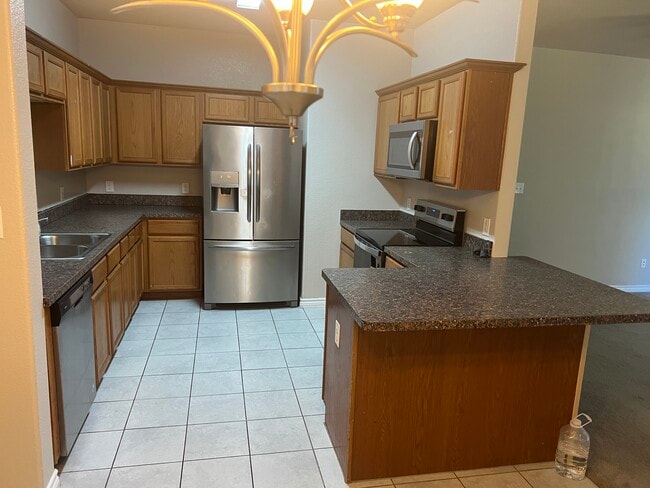 Photo - 1920 Elizabeth St