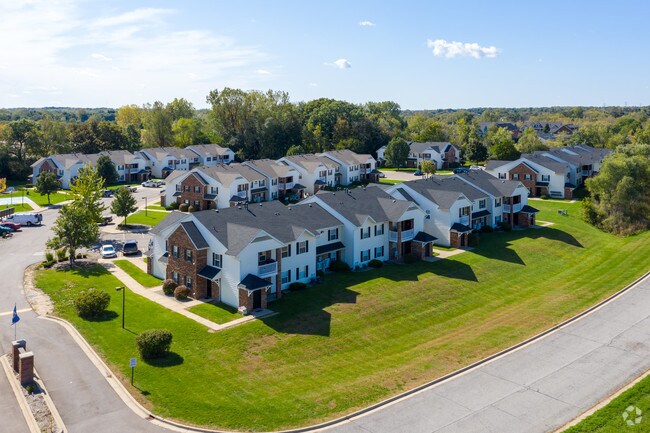 Lakestone Apartments