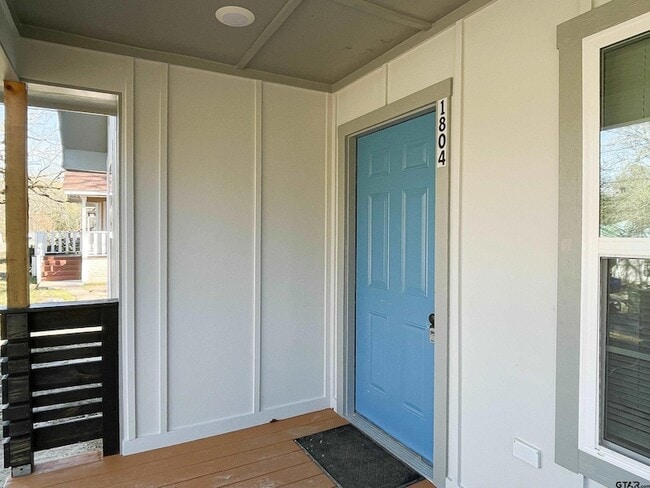 Photo - 1804 W 24th St