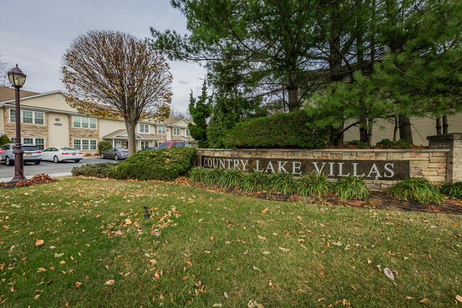 Country Lake Villas - Country Lake Villas Apartments