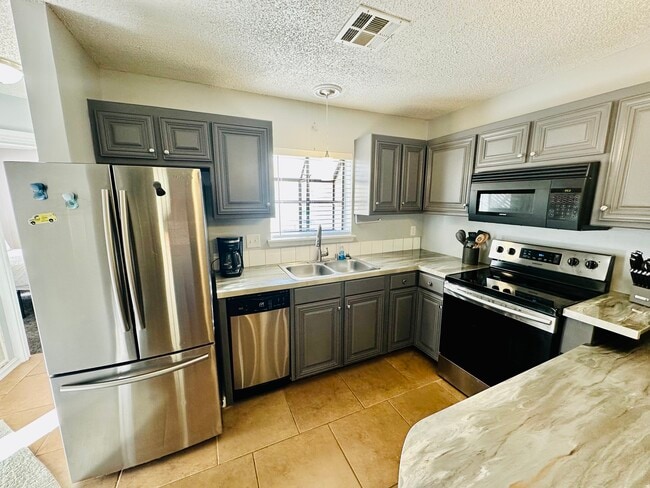 Photo - 110 Willow Branch Dr