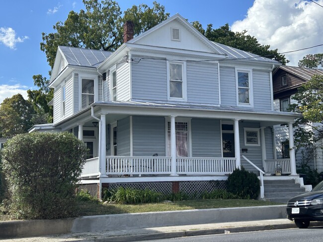 Photo - 407 Collicello St Unit 407B Collicello Street