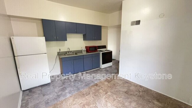 Building Photo - 429 Island Ave Unit 2 Rental