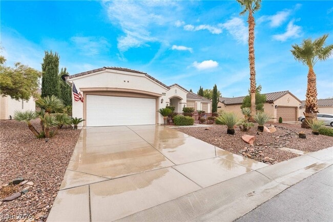 Photo - 2565 Leighton Ave