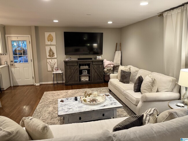 Photo - 3153 Woodhaven Dr