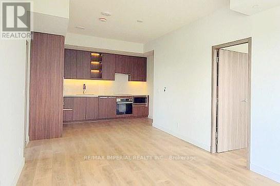 Photo - 27 McMahon Dr Unit 507