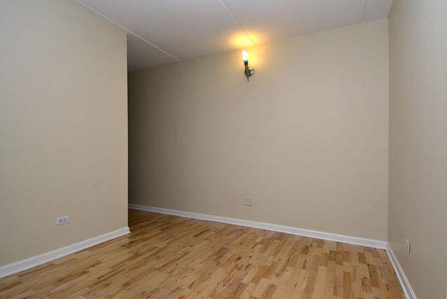 Photo - 330 W Miner St Unidad 1A