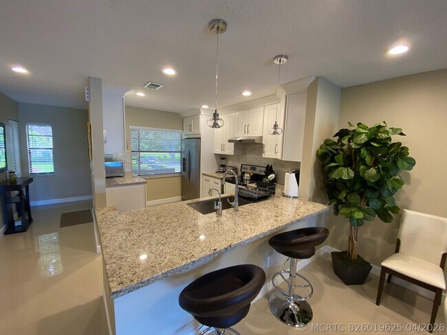 9285 Vista Del Lago Unit 36f