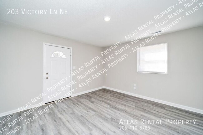 Photo - 203 Victory Ln NE