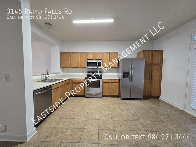 Photo - 3145 Rapid Falls Rd