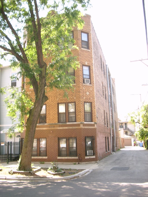 Building Photo - 1942 N Whipple St