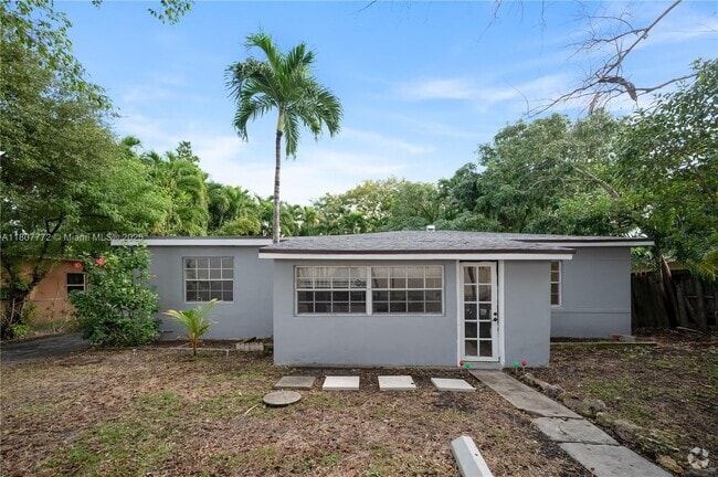 Building Photo - 13845 NW 6th Ave Rental
