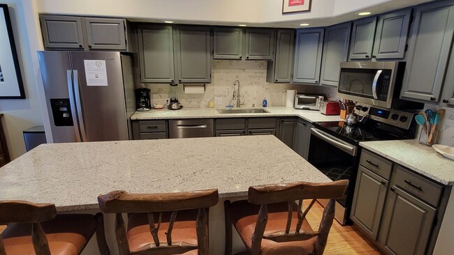 Photo - 910 Powder Valley Rd