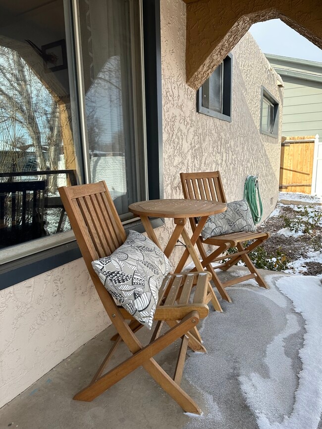 Photo - 120 Everett Dr