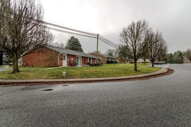 Photo - Beautiful Fully Furnished 2 Bedroom in Hummelstown. Minutes from Hershey.