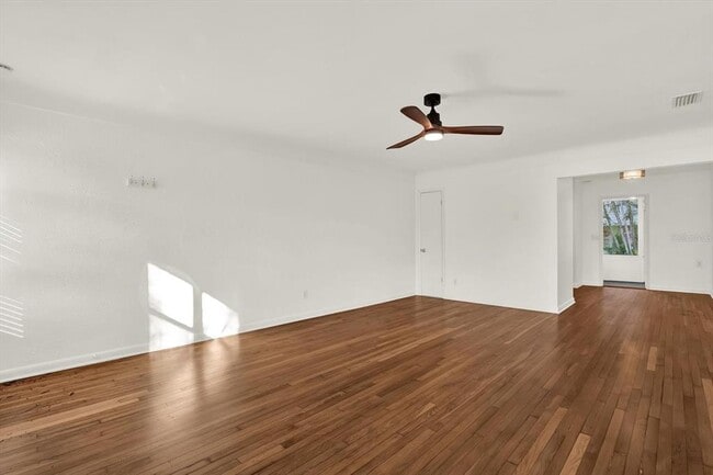 Photo - 109 12th Ave N