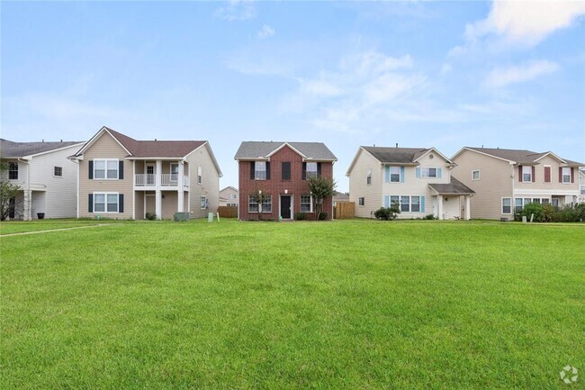 Building Photo - 1011 Grassy View Dr Rental
