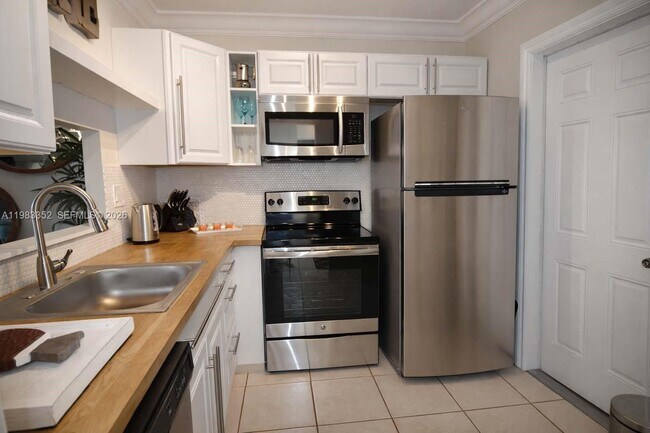 Photo - 3530 NW 52nd Ave Unit 509