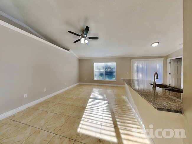 Photo - 312 Colony Ct