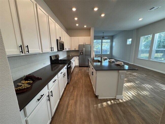 Photo - 3000 Chisholm Trail Rd