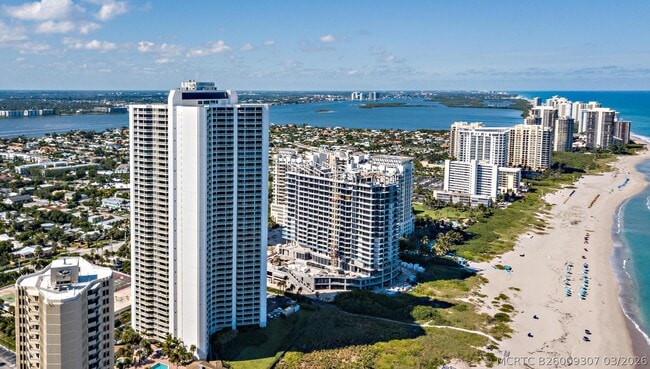 Building Photo - 3000 N Ocean Dr Unit 32e