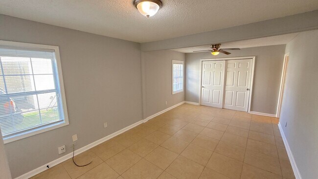 Photo - 3494 Cane Ridge Dr