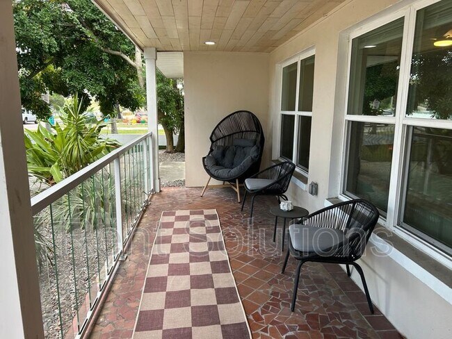 Photo - 1406 S Keene Rd