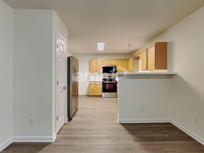 Photo - 185 Silver Creek Trail