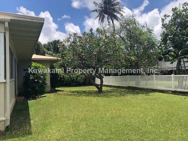 Photo - REDUCED rent until August 31!  Spacious, Single-Level Home on Large Lot in Desirable Niu Valley