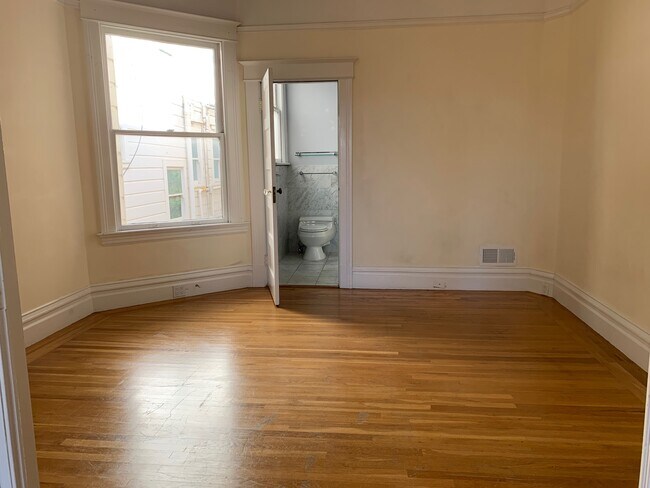 Photo - 1027 Union St Unit 1027