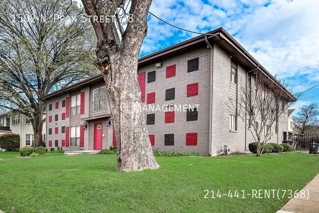 Photo - 1502 N Peak St Unit 8
