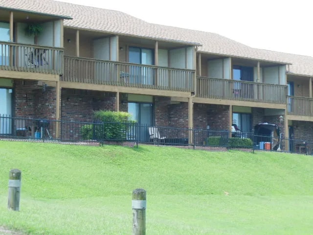 Photo - 211 N Grace St