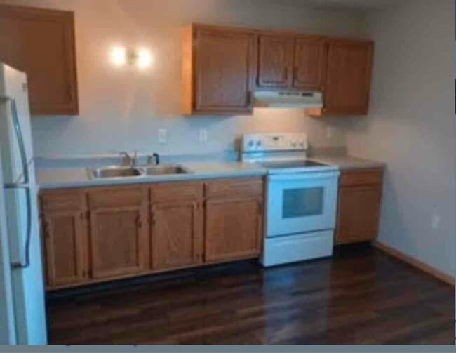 Building Photo - 200 State Hwy U Rental