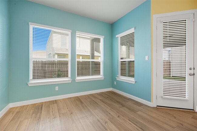 Photo - 719 Sandy Bay Ln