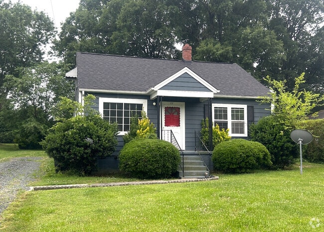 Building Photo - 1717 Oklahoma Ave Rental
