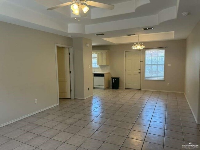 Photo - 7 Fort Brown Ave Unidad 2