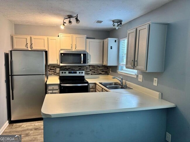 Photo - 1043 Rock Creek Ln Unit 1043