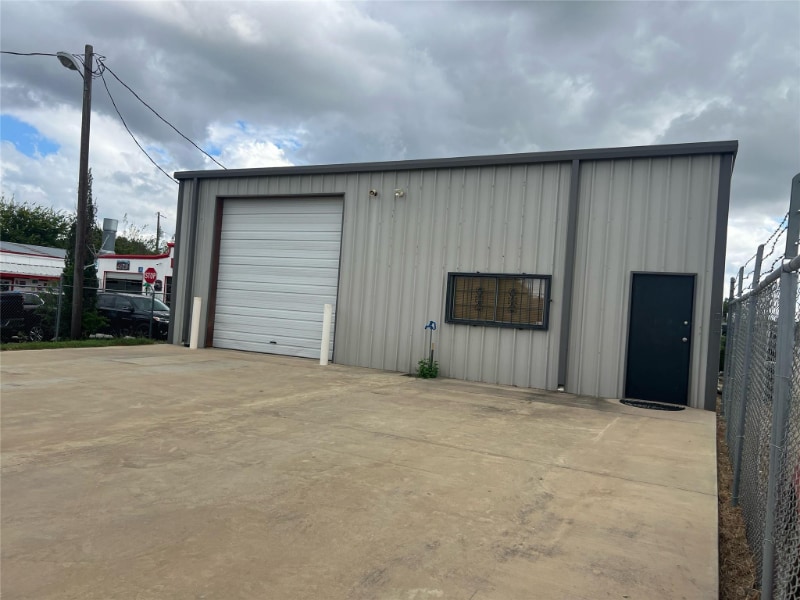 Photo - 4700 Keller Haslet Rd
