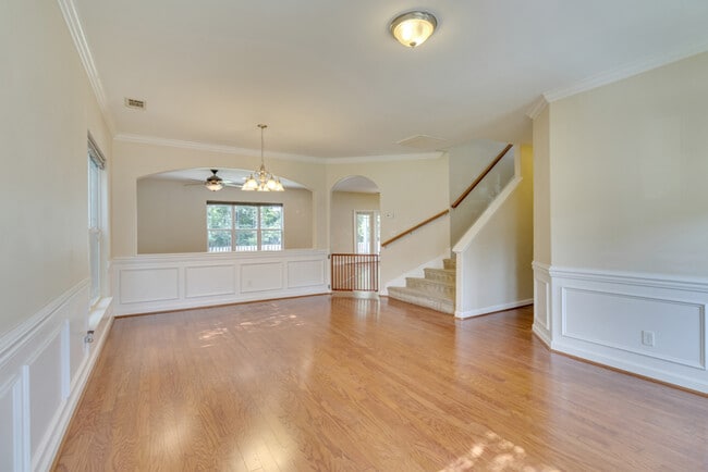 Photo - 127 Magnolia Dr