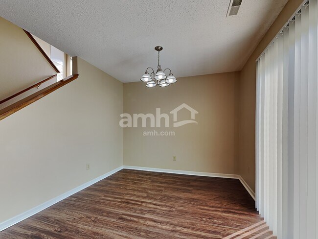 Photo - 15235 Follow Dr