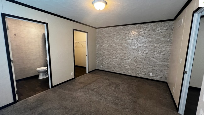 Photo - 1828 Ponderosa Ave